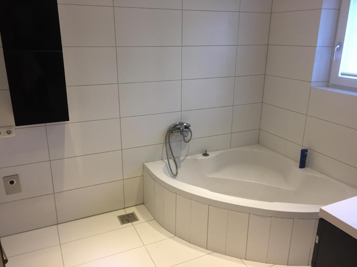 Sherpa Haus Ferienwohnung Am Hahnenkamm,Reutte Hofen Екстер'єр фото